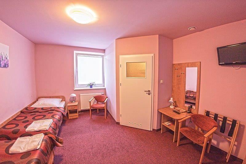 Hotel Paola Kutno Eksteriør bilde